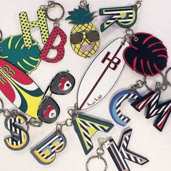 henri bendel Accessories - 💋New Henri Bendel “A” Leather Bag Fob/Keychain